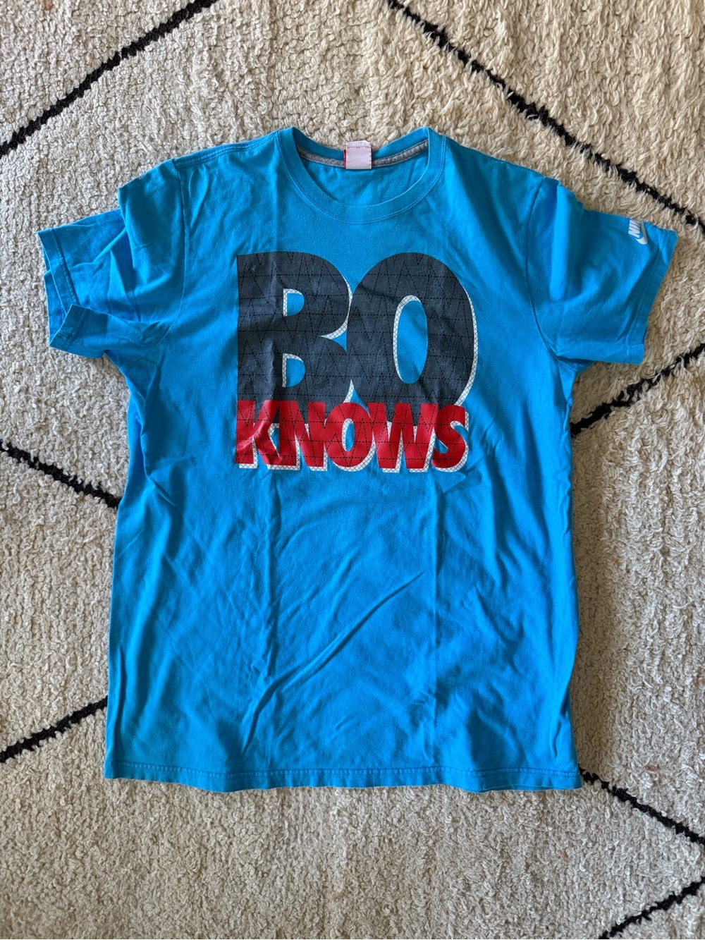 Vintage Nike  XL BlueTee Bo Jackson Logo T-Shirt "BO KNOWS"